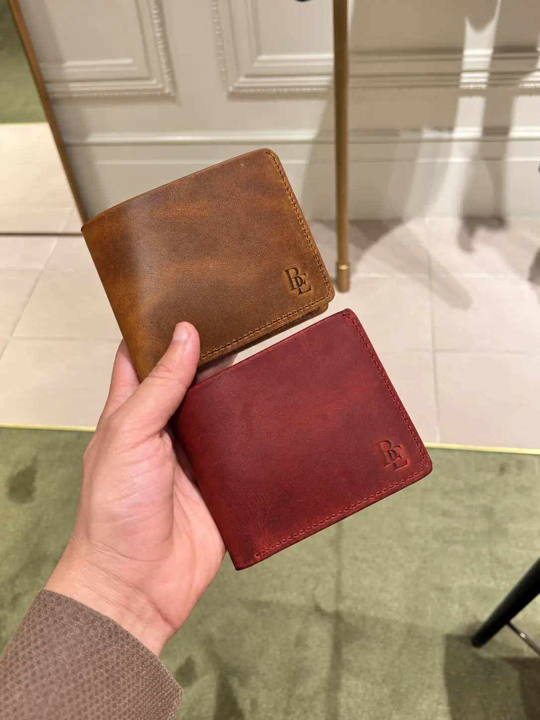 KNOX leather wallet