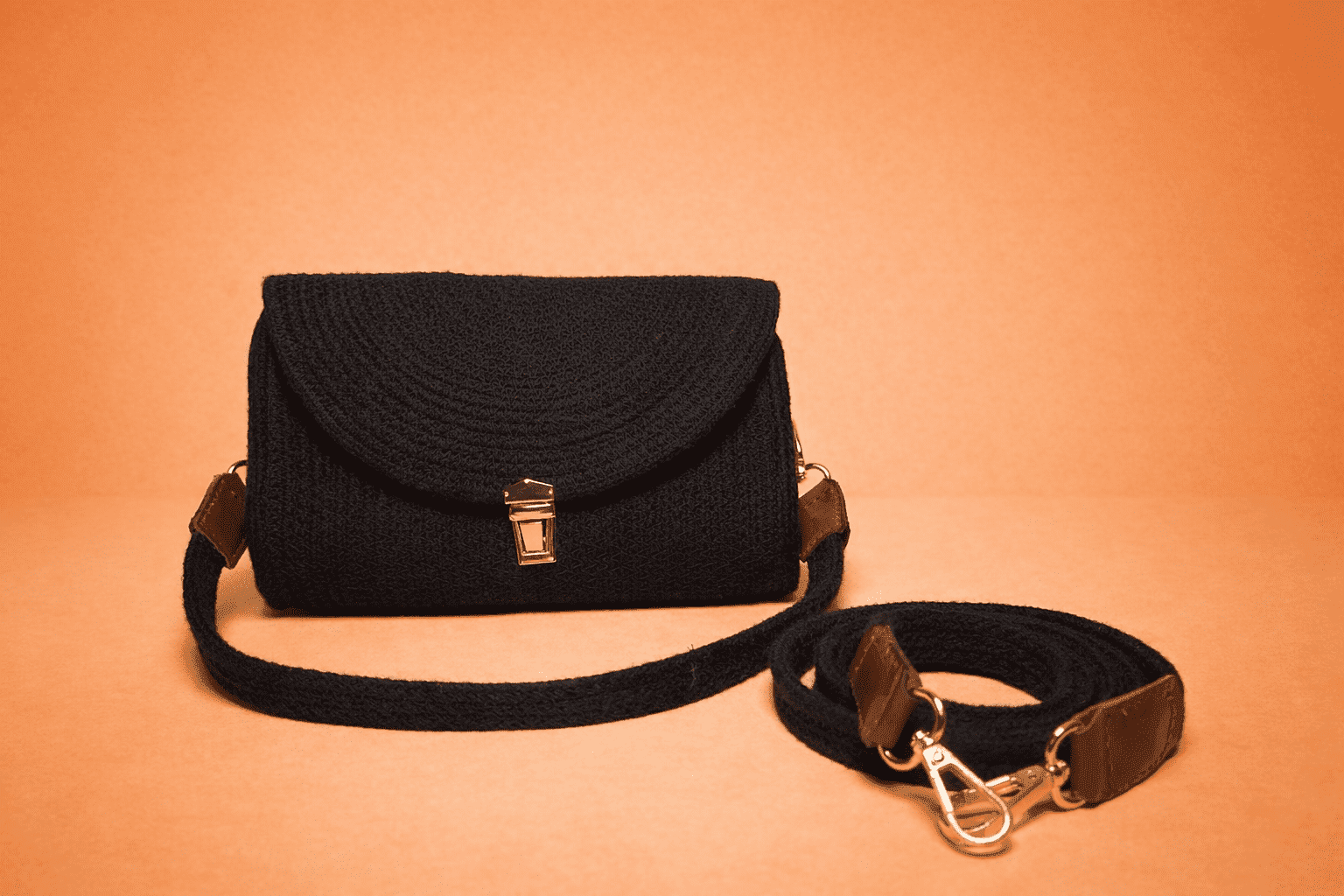 The Woven Fold (Midnight Black)